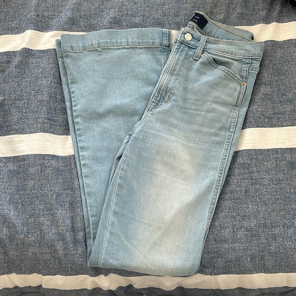GAP Women’s High Rise Flare Jean
